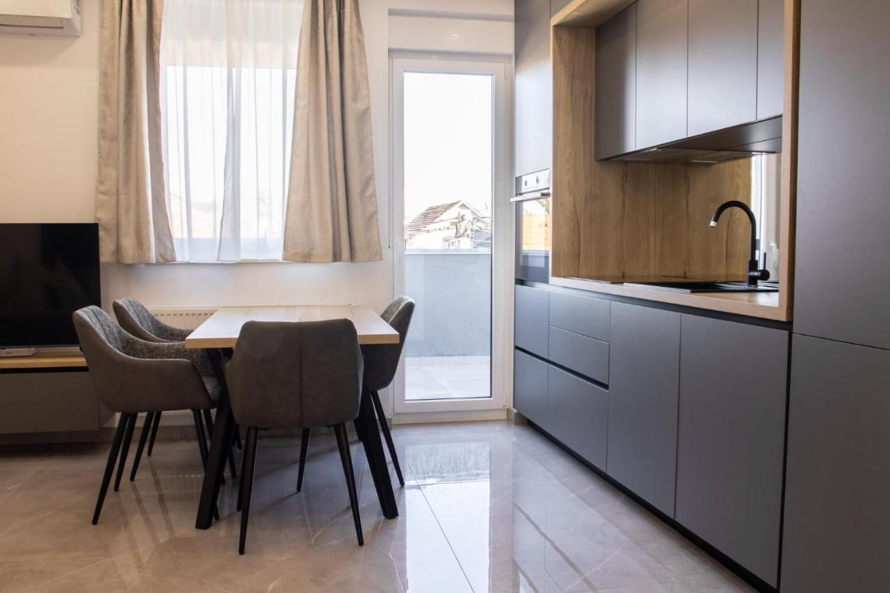 Hugo Apartments Загреб Экстерьер фото