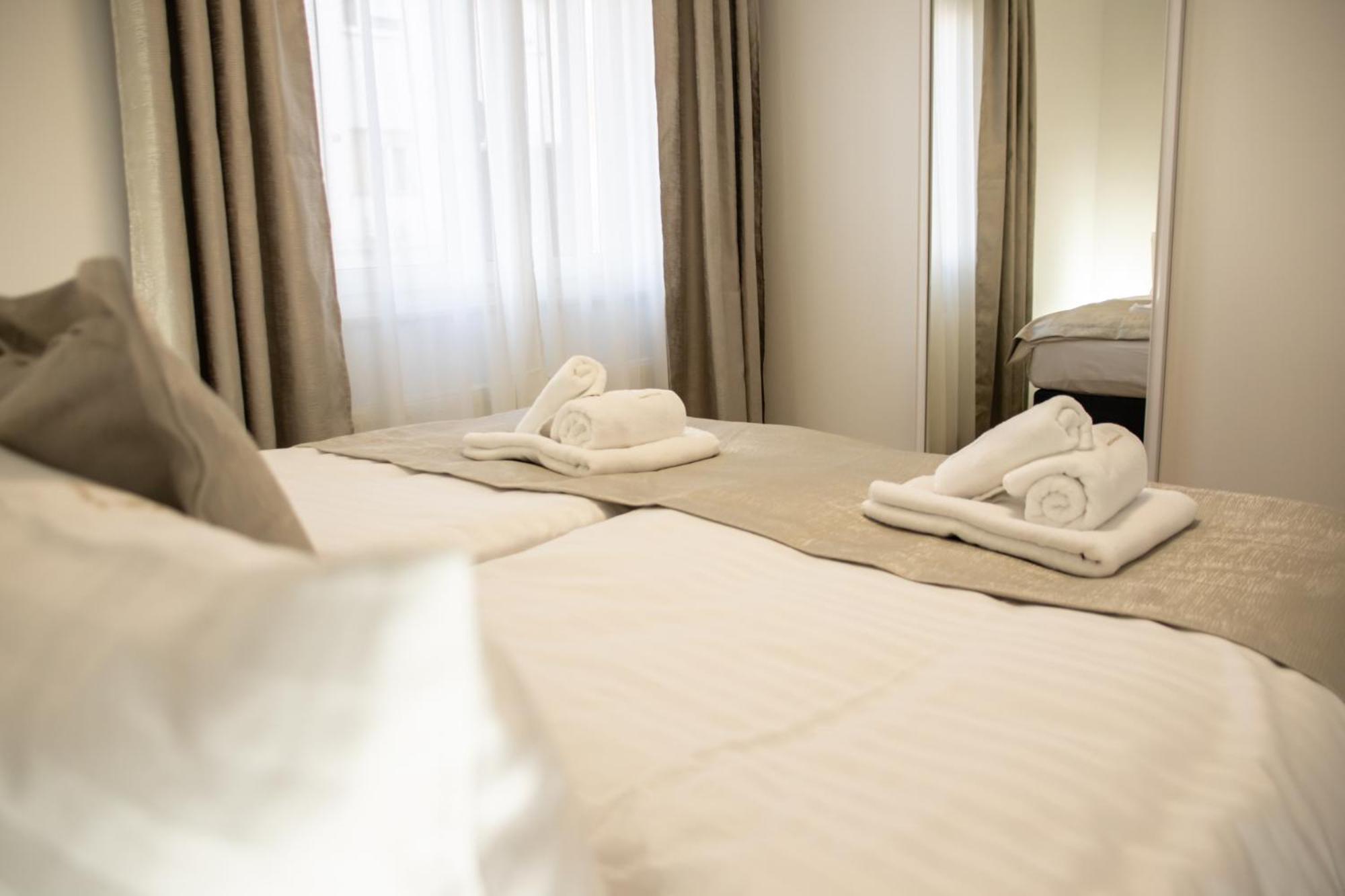 Hugo Apartments Загреб Экстерьер фото