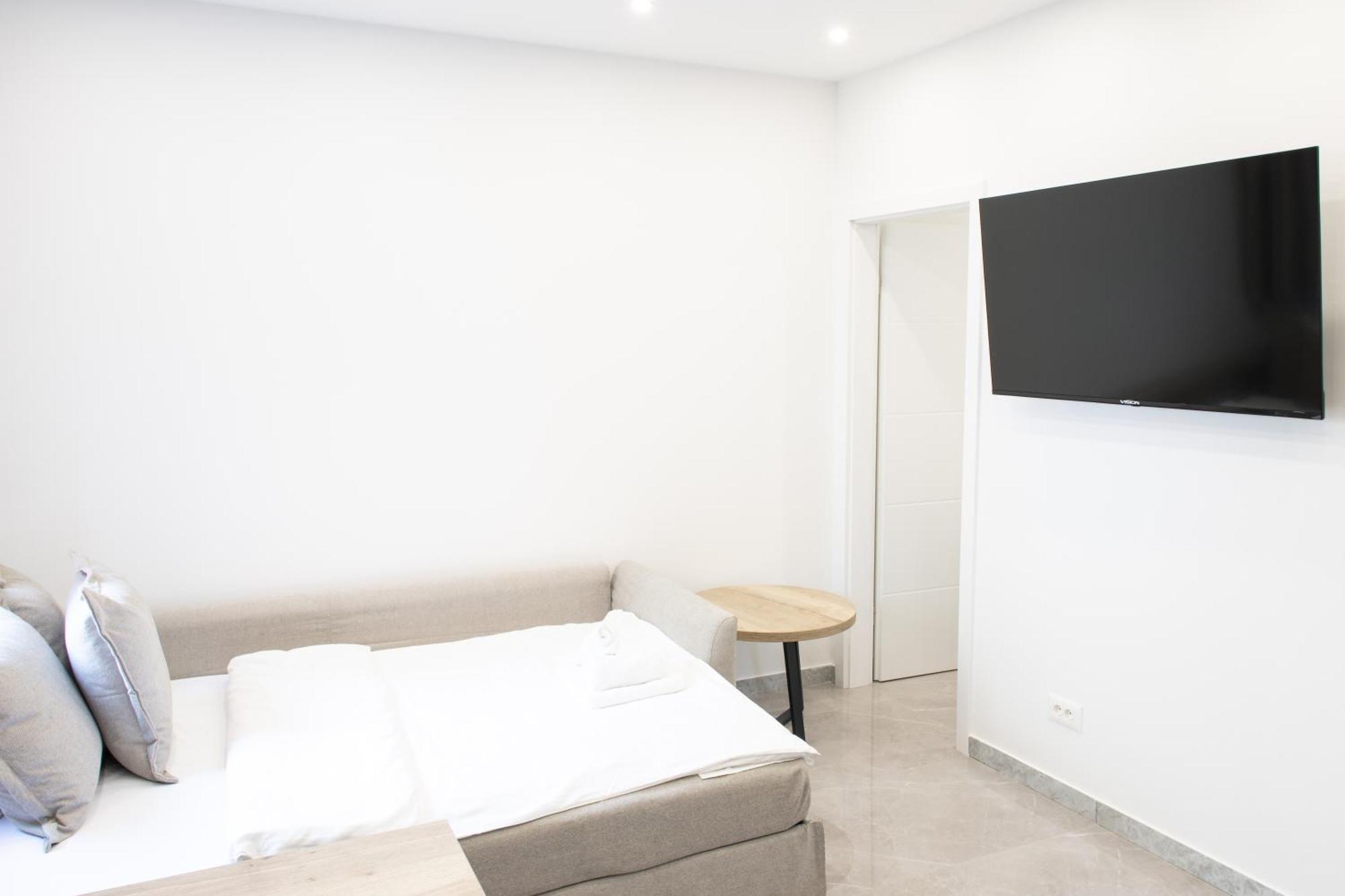 Hugo Apartments Загреб Экстерьер фото
